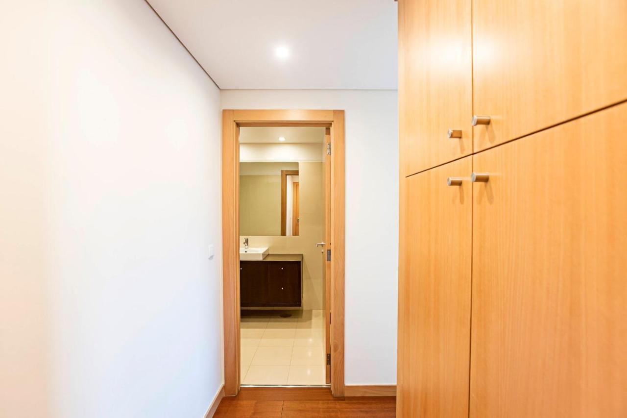 2Br Flat By Metro W/ Free Parking By Lovelystay Vila Nova de Gaia Exterior photo